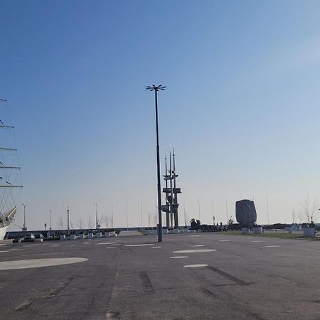 Apartament Nadmorskie Tarasy Apartman Gdynia Kültér fotó